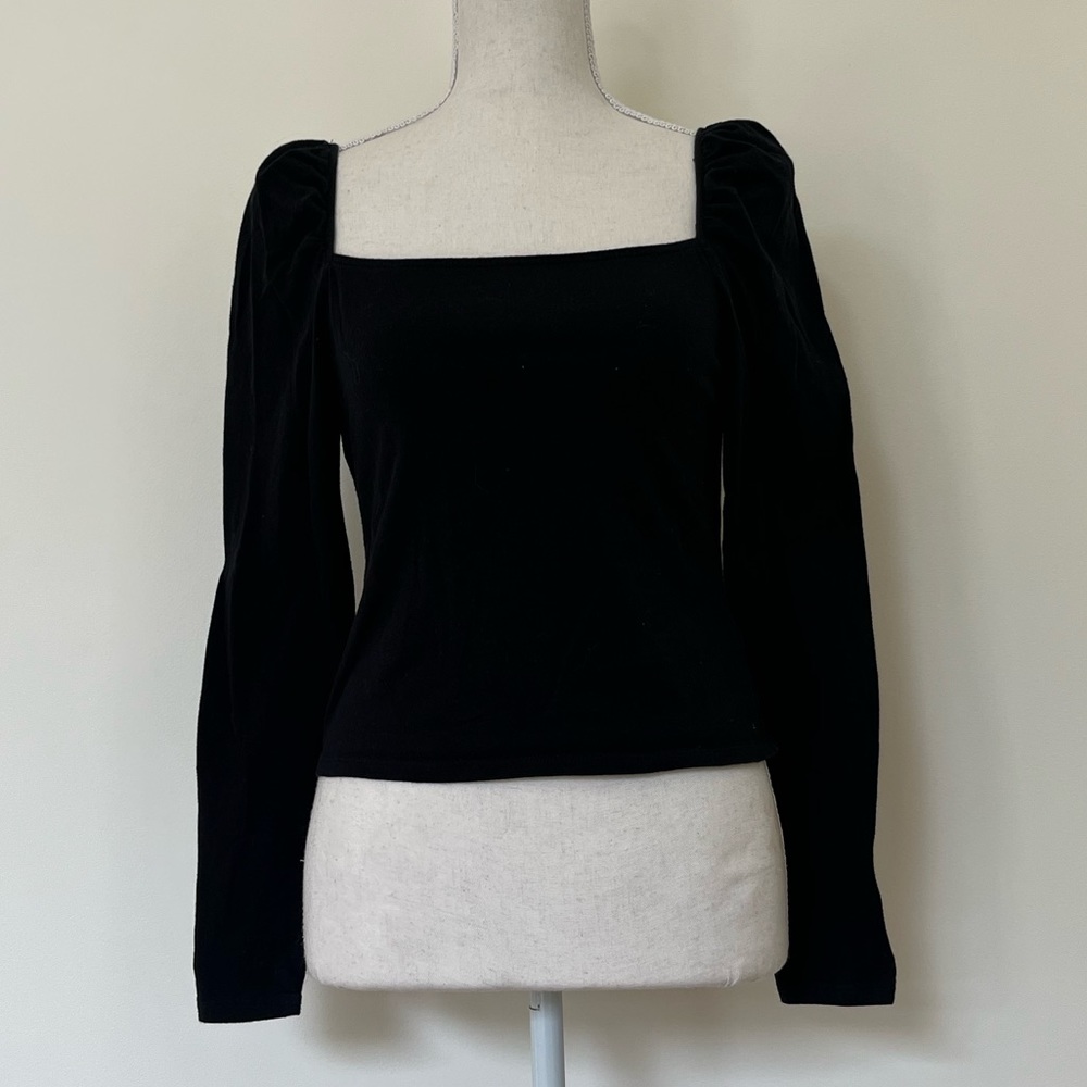 Black long sleeve with slight princess sleeves